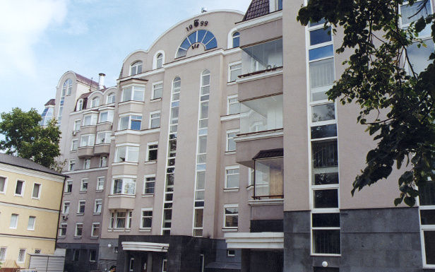 Жилищно-офисный комплекс на Старой Басманной улице в Москве